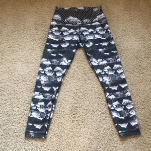 Lulu lemon patterned leggings
